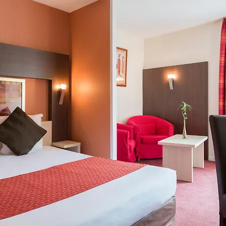 Hotel The Originals City, La Siesta, Annonay Est